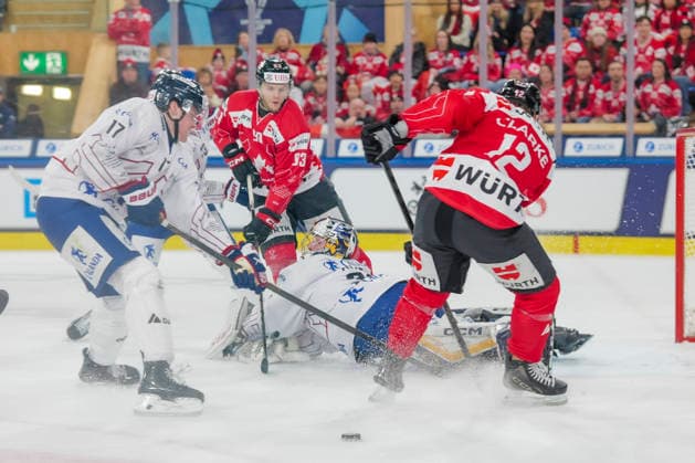 Ice Hockey, Spengler Cup, Team Canada - U.S Collegiate Selects
