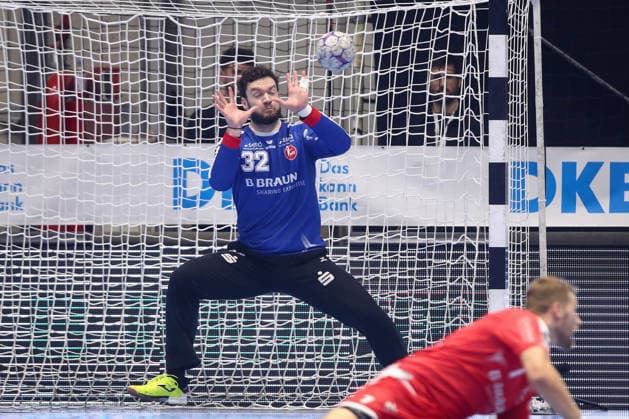 26 12 2025, xtgx, Handball Daikin HBL MT Melsungen TVB Stuttgart emspor, v l Kristof Palasics Melsungen, 32 Parade, holds the ball, catches the ball, parries Kassel