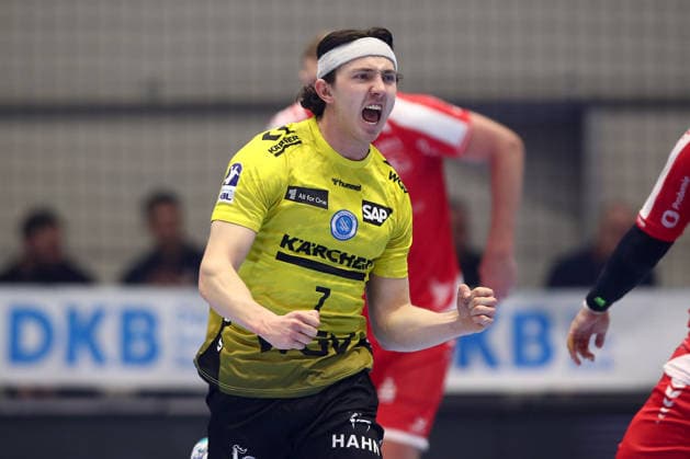 26 12 2025, xtgx, Handball Daikin HBL MT Melsungen TVB Stuttgart emspor, v l Kasper Thorsen Lien Stuttgart, 7 Jubel, Torjubel, jubelt ueber das Tor, celebrate the goal, celebration Kassel