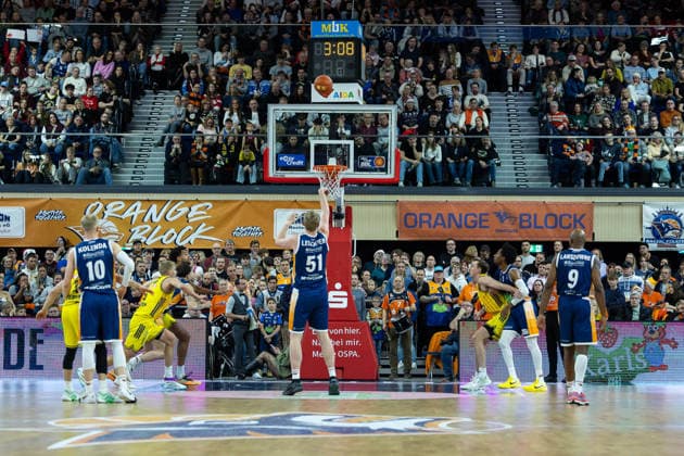 Bent Leuchten ROSTOCK SEAWOLVES, 51 Free Throw, GER, Rostock Seawolves vs ALBA Berlin, easycredit BBL, Basketball, Bundesliga, Matchday 12, Season 2025 2026, 26 12 2025 GER, Rostock Seawolves vs ALBA Berlin, easycredit BBL, Basketball, Bundesliga, Matchday 12, Season 2025 2026, 26 12 2025 Rostock Copyright: xEibner-Pressefoto DenverxEhrlichx EP_DEH