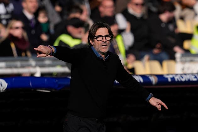 Head Coach Paolo Vanoli (ACF Fiorentina) gestures, Serie A, Parma Calcio 1913 v ACF Fiorentina, Ennio Tardini Stadium, December 27, 2025, Parma, Italy.