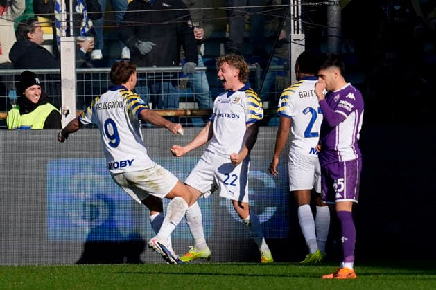 Oliver Sorensen (Parma Calcio) celebrates after scoring his team s first goal with team mates, Serie A, Parma Calcio 1913 v ACF Fiorentina, Ennio Tardini Stadium, December 27, 2025, Parma, Italy.