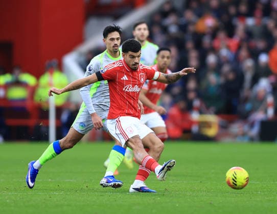 Nottingham, England, 27th December 2025. Morgan Gibbs White of Nottingham Forest under pressure from Tijjani Reijnders of Manchester City during the Nottingham Forest vs Manchester City Premier League match at the City Ground, Nottingham. Picture credit should read: Jessica Hornby Sportimage EDITORIAL USE ONLY. No use with unauthorised audio, video, data, fixture lists, club league logos or live services. Online in-match use limited to 120 images, no video emulation. No use in betting, games or single club league player publications. SPI_055_JH_Forest_ManC SPI-4395-0055