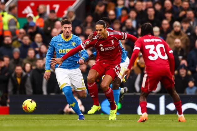 Virgil van Dijk of Liverpool wins possession Liverpool v Wolverhampton Wanderers, Premier League, Football, Anfield, Liverpool, UK - 27 Dec 2025Liverpool Anfield United Kingdom EDITORIAL USE ONLY No use with unauthorised audio, video, data, fixture lists, club league logos or live services. Online in-match use limited to 120 images, no video emulation. No use in betting, games or single club league player publications. Copyright: xMarkxKerton Shutterstockx 16213163ak