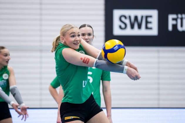1 Volleyball Bundesliga Women Schwarz Weiss Erfurt vs USC Münster Erfurt 27 12 2025 Cecilia Malm 5 USC Münster Warm-up 1 Volleyball Bundesliga Women Schwarz Weiss Erfurt vs USC Münster Riethsporthalle Erfurt 27 12 2025 Copyright: xBEAUTIFULxSPORTS Duehringx