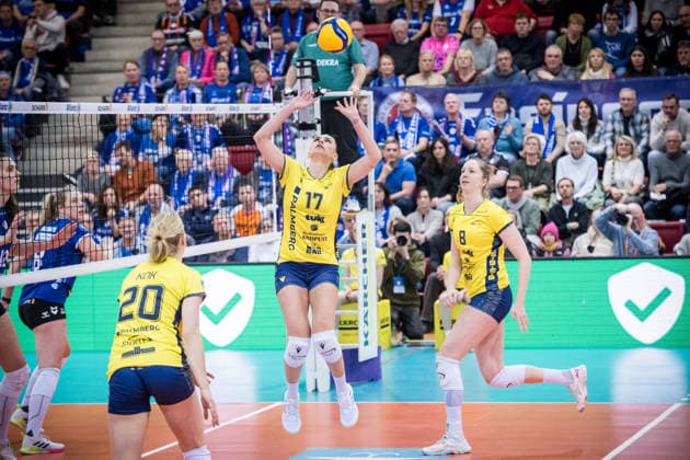Vedrana Jaksetic SSC Palmberg Schwerin, 17 ball reception GER, Allianz MTV Stuttgart vs SSC Palmberg Schwerin, Volleyball Bundesliga, VBL, Season 2025 2026, 27 12 2025 GER, Allianz MTV Stuttgart vs SSC Palmberg Schwerin, Volleyball Bundesliga, VBL, Season 2025 2026, 27 12 2025 Stuttgart Copyright: xSandyxDinkelackerx EP_SDR