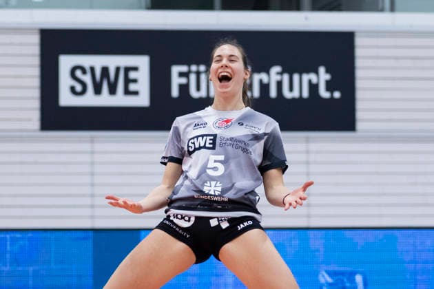 1 Volleyball Bundesliga Women Schwarz Weiss Erfurt vs USC Münster Erfurt 27 12 2025 Emilie Respaut 5 Schwarz Weiss Erfurt 1 Volleyball Bundesliga Women Schwarz Weiss Erfurt vs USC Münster Riethsporthalle Erfurt 27 12 2025 Copyright: xBEAUTIFULxSPORTS Duehringx