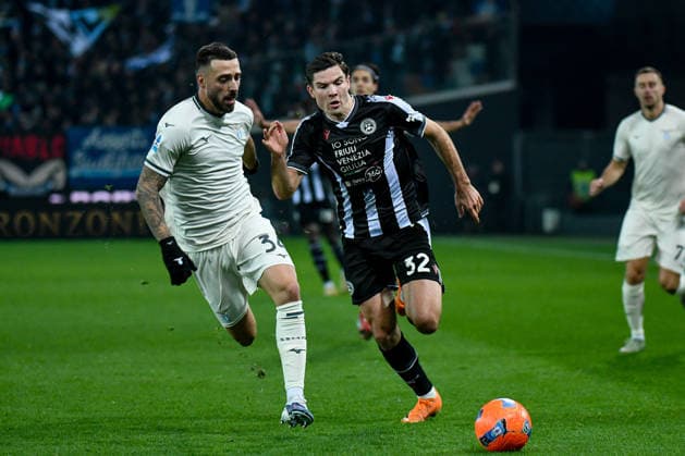 CALCIO - Serie A - Udinese Calcio vs SS Lazio Udinese s Jurgen Ekkelenkamp in action against Lazio s Mario Gila Fuentes during Udinese Calcio vs SS Lazio, Italian soccer Serie A match in Udine, Italy, December 27 2025 Udine Italy  Copyright: xIPAxSport ABACAx