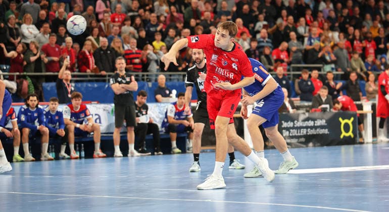 27 12 2025, Germany, Bietigheim, Handball 2 Bundesliga, SG BBM Bietigheim vs HBW Balingen Weilstetten, Alen Hadzimuhamedovic BBM