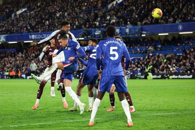 27th December 2025; Stamford Bridge, Chelsea, London, England: Premier League Football, Chelsea versus Aston Villa; Ollie Watkins of Aston Villa scores a header in the 85th minute, 1-2  IanxStephen