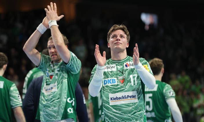 Max Darj, Nils Lichtlein, Füchse team cheers after the end of the game Joy Emotion Cheers Sport Handball HBL Bundesliga Men 19 Matchday Season 2025 2026 27 12 2025 Füchse Berlin vs Frisch Auf Göppingen