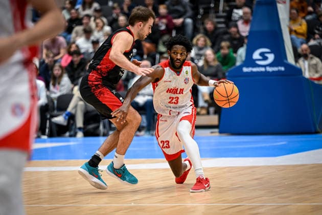 Barmer 2 Basketball Bundesliga ProA Rheinstars Köln vs Bayer Giants Leverkusen, 27 12 2025 Michael Jordan Miller RheinStarsKöln 23 , Barmer 2 Basketball Bundesliga ProA Rheinstars Köln vs Bayer Giants Leverkusen on 27 12 2025 at the Castello Düsseldorf in Düsseldorf Nordrhein Westfalen Copyright: xBEAUTIFULxSPORTS Mueller-Laschetx