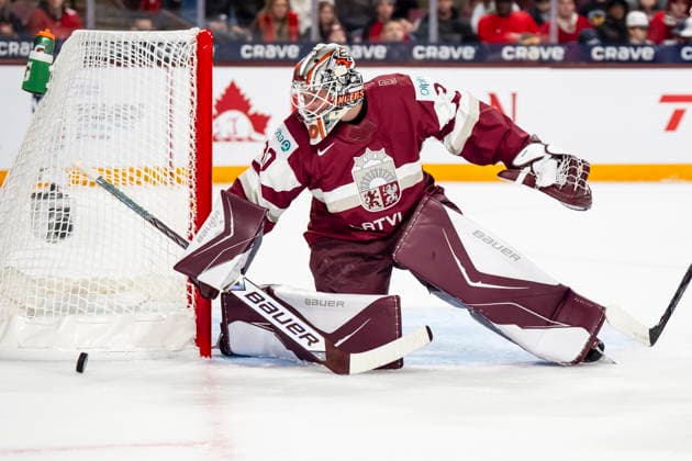 December 27, 2025, Minneapolis, Mn, Canada: Latvia goaltender Nils Maurins (30) makes a save during first period IIHF World Junior Championship hockey action against Canada, in Minneapolis, Minn., on Saturday, Dec. 27, 2025. Canada News - December 27, 2025 - ZUMAc35_ 20251227_zaf_c35_072 Copyright: xChristopherxKatsarovx