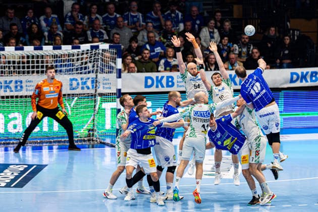 27 12 2025, GER, Handball, Men, Season 25 26, Daikin 1 Bl, 19 Matchday, ThSV Eisenach SC Magdeburg Fynn Hangstein ThSV Eisenach,10 99817 Eisenach Werner Assmann Halle Am Sportp Thueringen Germany