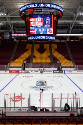 December 27, 2025, Minneapolis, Minnesota, United States: A vertical view of the ice before play begins at 3M Arena at Mariucci. Canada and Latvia faced off in the opening round of the IIHF World Junior Championship on December 27th. Canada was victorious, winning 2-1 in overtime. Minneapolis United States - ZUMAt166 20251227_zsp_t166_017 Copyright: xMichaelxTurnerx