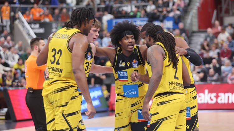 Ludwigsburg , easyCredit Basketball Bundesliga MHP Riesen Ludwigsburg vs Science City Jena , center Stefam Smith Riesen