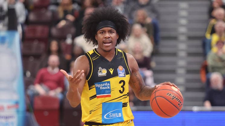 Ludwigsburg , easyCredit Basketball Bundesliga MHP Riesen Ludwigsburg vs Science City Jena , Stefan Smith Riesen
