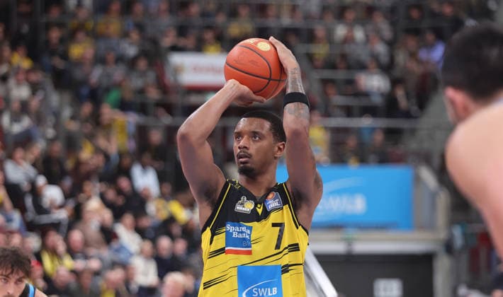 Ludwigsburg , easyCredit Basketball Bundesliga MHP Riesen Ludwigsburg vs Science City Jena , Elijah Hughes Riesen