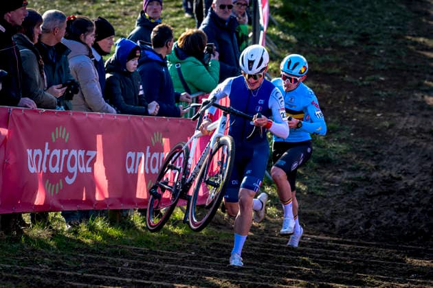 Romain Debord during the UCI Cyclo cross World Cup 2025 men u23 in DENDERMONDE, Belgium on 28 december 2025, photo by Marcel van Dorst EYE4images DeFodi Images