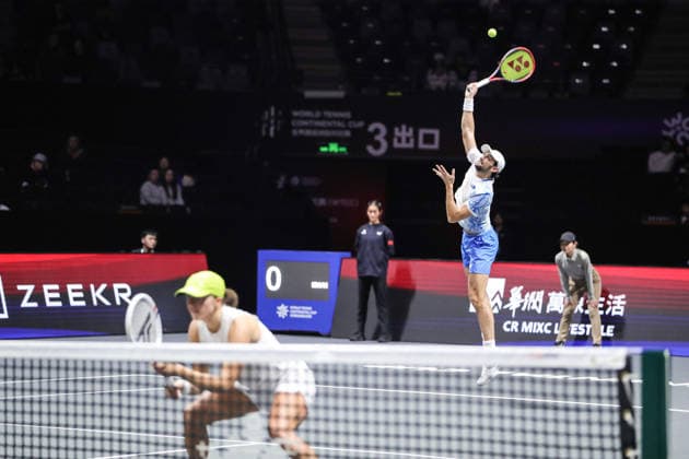 SHENZHEN, CHINA - DECEMBER 28: Iga Swiatek of Poland and Valentin Vacherot of Monaco return a shot in the Mixed Doubles match against Elena Rybakina of Kazakhstan and Andrey Rublev on day 3 of the 2025 World Tennis Continental Cup at Shenzhen Universiade Center on December 28, 2025 in Shenzhen, Guangdong Province of China.  Copyright: xVCGx 111612349541