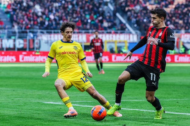 CALCIO - Serie A - AC Milan vs Hellas Verona FC Christian Pulisic of AC Milan seen in action during Serie A 2025 26 football match between AC Milan and Hellas Verona FC at San Siro Stadium in Milan Milan Italy  Copyright: xIPAxSport ABACAx