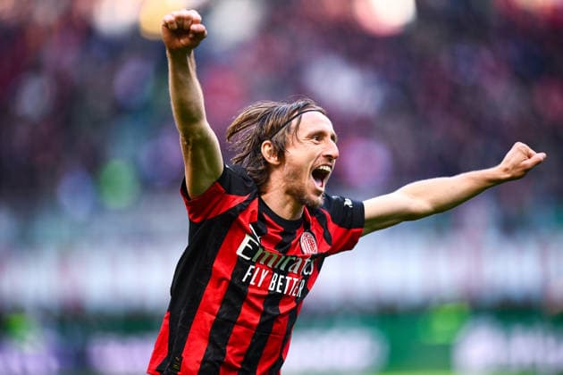 Sport Themen der Woche KW52 2025-12-28 AC Milan v Hellas Verona FC - Serie A MILAN, ITALY - DECEMBER 28: Luka Modric of AC Milan celebrates after the team s third goal during the Serie A match between AC Milan and Hellas Verona FC at Giuseppe Meazza Stadium on December 28, 2025 in Milan, Italy. (Photo by Alberto Gandolfo BSR Agency) Milan Italy Content not available for redistribution in The Netherlands directly or indirectly through any third parties. Copyright: xBSRxAgencyx