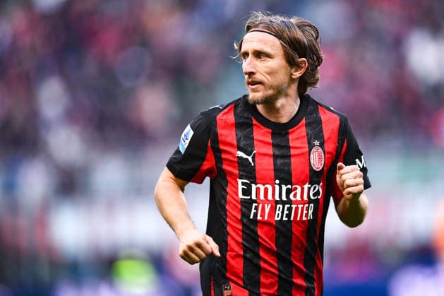 2025-12-28 AC Milan v Hellas Verona FC - Serie A MILAN, ITALY - DECEMBER 28: Luka Modric of AC Milan looks on during the Serie A match between AC Milan and Hellas Verona FC at Giuseppe Meazza Stadium on December 28, 2025 in Milan, Italy. (Photo by Alberto Gandolfo BSR Agency) Milan Italy Content not available for redistribution in The Netherlands directly or indirectly through any third parties. Copyright: xBSRxAgencyx