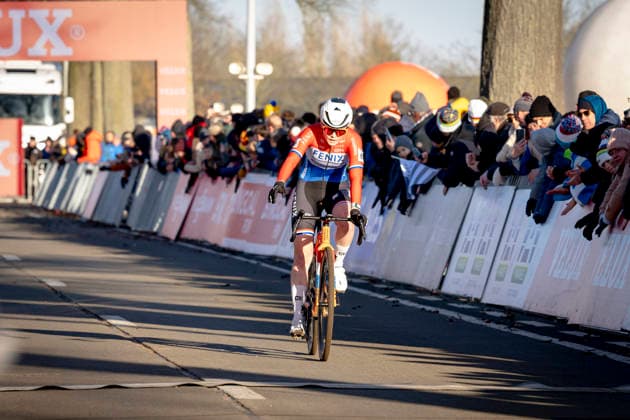 Puck Pieterse FENIX DECEUNINCK during the UCI Cyclo cross World Cup 2025 Woman in DENDERMONDE, Belgium on 28 december 2025, photo by Marcel van Dorst EYE4images DeFodi Images