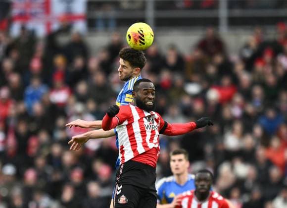 Anton Stach of Leeds United (left) challenges Lutsharel Geertruida of Sunderland Sunderland v Leeds United, Premier League, Football, Stadium of Light, Sunderland, UK - 28 Dec 2025Sunderland Stadium of Light United Kingdom EDITORIAL USE ONLY No use with unauthorised audio, video, data, fixture lists, club league logos or live services. Online in-match use limited to 120 images, no video emulation. No use in betting, games or single club league player publications. Copyright: xRichardxLee Shutterstockx 16213166y
