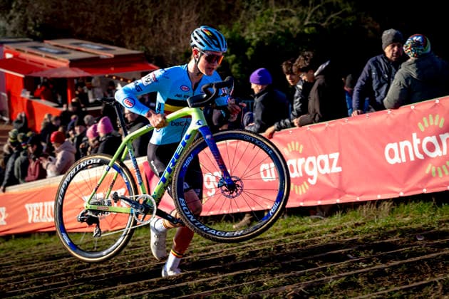 Mats vanden Eynde during the UCI Cyclo cross World Cup 2025 men u23 in DENDERMONDE, Belgium on 28 december 2025, photo by Marcel van Dorst EYE4images DeFodi Images