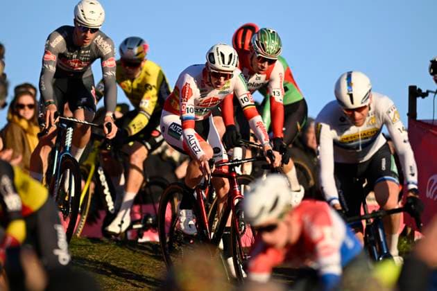 UCI Cyclocross World Cup 2025-2026 Dendermonde DENDERMONDE, BELGIUM - DECEMBER 28 : Vanthourenhout Michael (BEL) of Pauwels Sauzen - Altez Industriebouw Cycling Team during the 8th leg of the Dendermonde UCI Cyclocross World Cup 2025-2026 a cyclocross race for Men Elite on December 28, 2025 in Dendermonde, Belgium, 28 12 2025 ( Dendermonde Belgium  Copyright: xNicoxVereeckenx