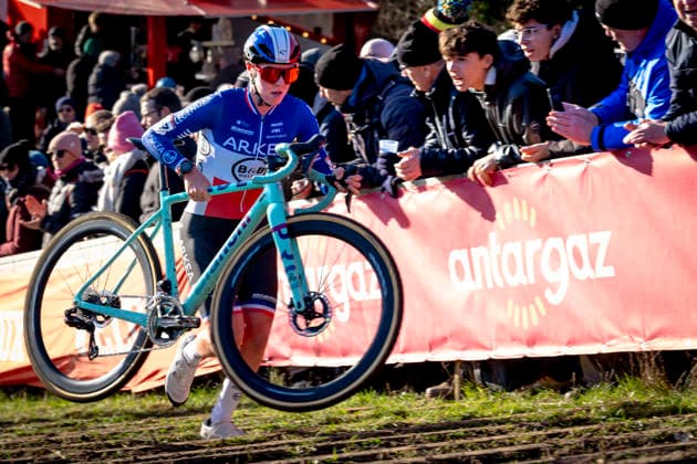 Amandine Fouquenet ARKEA B B HOTELS WOMAN during the UCI Cyclo cross World Cup 2025 Woman in DENDERMONDE, Belgium on 28 december 2025, photo by Marcel van Dorst EYE4images DeFodi Images