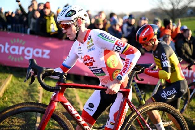 UCI Cyclocross World Cup 2025-2026 Dendermonde DENDERMONDE, BELGIUM - DECEMBER 28 : Vanthourenhout Michael (BEL) of Pauwels Sauzen - Altez Industriebouw Cycling Team during the 8th leg of the Dendermonde UCI Cyclocross World Cup 2025-2026 a cyclocross race for Men Elite on December 28, 2025 in Dendermonde, Belgium, 28 12 2025 ( Dendermonde Belgium  Copyright: xNicoxVereeckenx