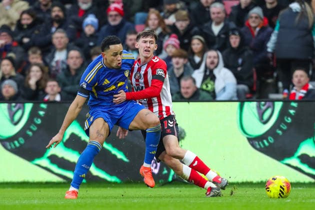 Sunderland v Leeds United, Premier League Noah Okafor Of Leeds United battles with Chris Rigg Of Sunderland during the Sunderland v Leeds United Premier League match at the Stadium of Light, Sunderland, England on 28 December 2025 Credit: Lee Keuneke Every Second Media Editorial use only. All images are copyright Every Second Media Limited. No images may be reproduced without prior permission. All rights reserved. Premier League and Football League images are subject to licensing agreements with Football DataCo Limited. see https: www.football-dataco.com Copyright: xIMAGO EveryxSecondxMediax ESM-1727-0040 LeexKeunekex xEveryxSecondxMediax