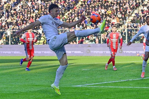 December 28, 2025, Cremona, Italy: Napoli s Amir Rrahmani in action during the Italian Serie A soccer match between Cremonese and Napoli at the Giovanni Zini Stadium in Cremona, Italy, 28 December 2025. ANSA Soccer: Serie A; Cremonese Vs Napoli  - ZUMAa110 20251228_zaf_a110_024 Copyright: xAlessioxTarpinix