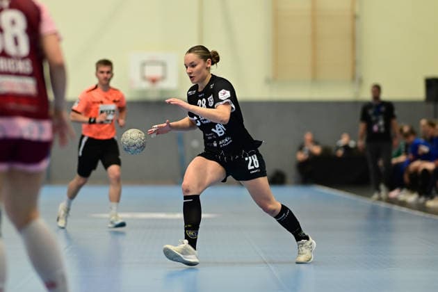 Handball I Women I Season 2025 2026 I 2 HBF I 11 Matchday I HL Buchholz 08 Rosengarten HC Leipzig I 28 12 2025 Lara Tauchmann 28, HC Leipzig Hamburg CU Arena, CU Arena Niedersachsen Germany Copyright: xLobeca FelixxSchlikisx