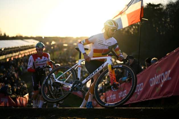 UCI Cyclocross World Cup 2025-2026 Dendermonde DENDERMONDE, BELGIUM - DECEMBER 28 : Orts Lloret Felipe (SPA) of Ridley Racing Team in action during the 8th leg of the Dendermonde UCI Cyclocross World Cup 2025-2026 a cyclocross race for Men Elite on December 28, 2025 in Dendermonde, Belgium, 28 12 2025 ( Dendermonde Belgium  Copyright: xNicoxVereeckenx