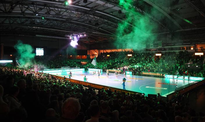 Leipzig, 27 12 2025, Arena Leipzig, Handball, Bundesliga, 19 Spieltag , SC DHfK Leipzig vs Rhein Neckar Löwen Mannheim , Im Bild Hallenansicht, Nur zur redaktionellen Nutzung Only editorial use , DHB HBL regulations prohibit any use of photographs as image sequences and or quasi video ,