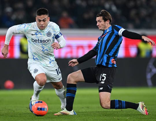 Cm Bergamo 28 12 2025 - campionato di calcio serie A Atalanta-Inter foto Cristiano Mazzi Image nella foto: Lautaro Martinez-Marten De Roon 