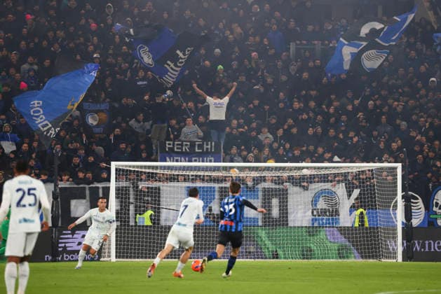 Atalanta BC V FC Internazionale - Serie A A general view of Atalanta supporters during the Serie A match between Atalanta BC and FC Internazionale in Bergamo, Italy, on December 28, 2025, at New Balance Arena Bergamo Italy  Copyright: xMairoxCinquettix originalFilename:cinquetti-atalanta251228_npdp4.jpg