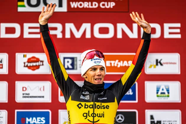 Cyclocross - UCI cyclo-cross World Cup Dendermonde Belgian national champion Thibau Nys (BEL Baloise Glowi Lions) wins the UCI CYCLO CROSS WORLD CUP round 8 in Dendermonde UCI CYCLO CROSS WORLD CUP Men Elite 2025 2026 (CDM) - Dendermonde Belgium Photo: Stijn Bastens CC Dendermonde Belgium  Copyright: xContentxCurationx StijnxBastensx xCCx