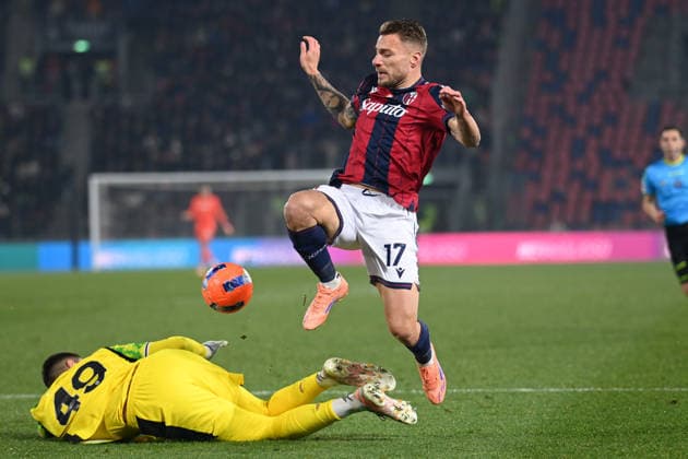 Ciro Immobile (Bologna Fc) in action during Bologna FC vs US Sassuolo, Italian soccer Serie A match in Bologna, Italy, December 28 2025  Copyright: xGianlucaxRicci IPAxSportx xipa-agency.netx xx IPA_69527924 IPA_Agency_IPA69527924