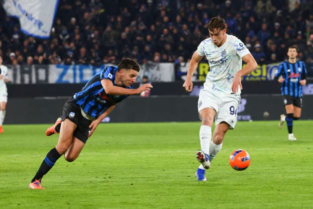Atalanta BC V FC Internazionale - Serie A Pio Esposito plays during the Serie A match between Atalanta BC and FC Internazionale in Bergamo, Italy, on December 28, 2025, at New Balance Arena Bergamo Italy  Copyright: xMairoxCinquettix originalFilename:cinquetti-atalanta251228_npYQp.jpg