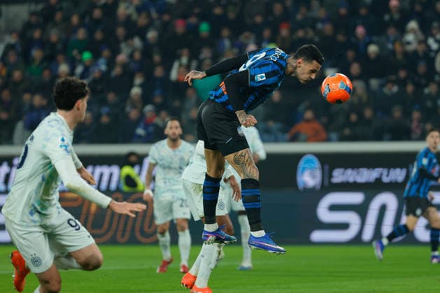 December 28, 2025, Bergamo, Italy: Gianluca Scamacca of Atalanta BC during the Italian Serie A soccer match Atalanta BC vs FC Inter at New Balance Arena..Final score Atalanta BC 0:1 FC Inter Bergamo Italy - ZUMAs197 20251228_aaa_s197_322 Copyright: xEmanuelexPennacchiox