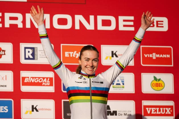 Cyclo cross, UCI World Cup Dendermonde Junior Women, 28 12 2025 REVOL Lise FRA Dendermonde Belgium Copyright: xMarcelxHilgerx