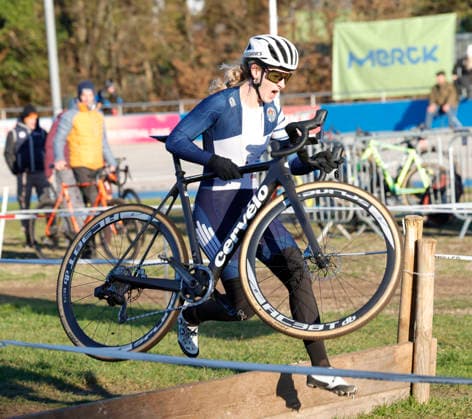 28 12 2025 Cycling Darmstadt cyclo-cross race at the velodrome here Elite women Winner bib number 3 Lisa Heckmann VC Darmstadt Darmstadt Hesse Germany