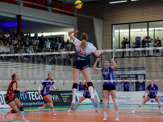 DSC Top-Scorerin Marta Levinska im Angriff