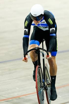 APELDOORN - Niek Kimmann in action in the 250-meter standing start during the final day of the Dutch Track cycling, Rad, Radsport, Bahnrad, Bahn Championships at Omnisport Apeldoorn. ANP VINCENT JANNINK xVIxANPxSportx xxANPxIVx 545944203 originalFilename: 545944203.jpg