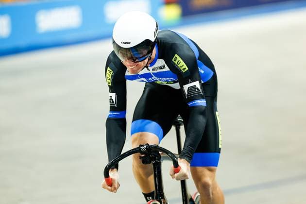APELDOORN - Niek Kimmann in action in the 250-meter standing start during the final day of the Dutch Track cycling, Rad, Radsport, Bahnrad, Bahn Championships at Omnisport Apeldoorn. ANP VINCENT JANNINK xVIxANPxSportx xxANPxIVx 545944207 originalFilename: 545944207.jpg