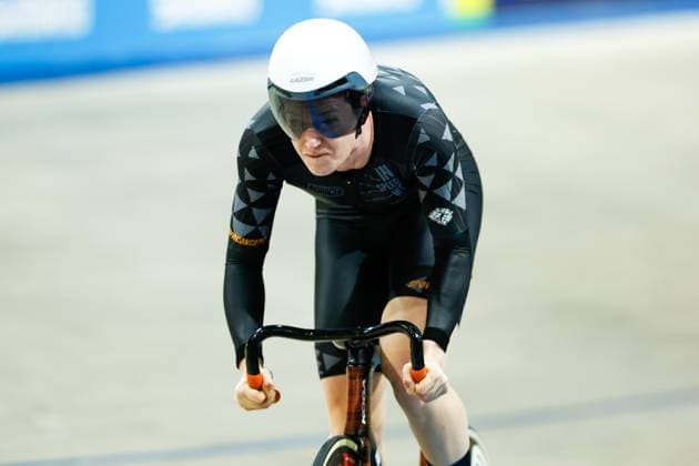 APELDOORN - Kimberly Kalee in action in the 250-meter standing start during the final day of the Dutch Track cycling, Rad, Radsport, Bahnrad, Bahn Championships at Omnisport Apeldoorn. ANP VINCENT JANNINK xVIxANPxSportx xxANPxIVx 545944309 originalFilename: 545944309.jpg